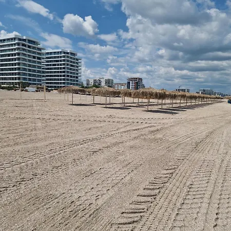 Delmar A2-52 * Mamaia